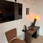 Arthotel Oscar Ii Otel