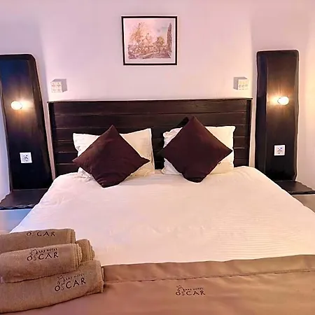 Arthotel Oscar Ii