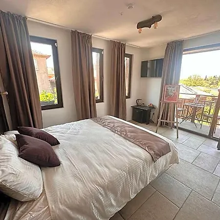 Arthotel Oscar Ii Sozopol