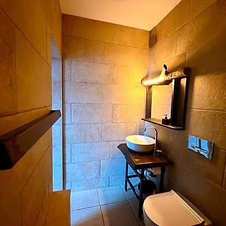 Arthotel Oscar Ii *